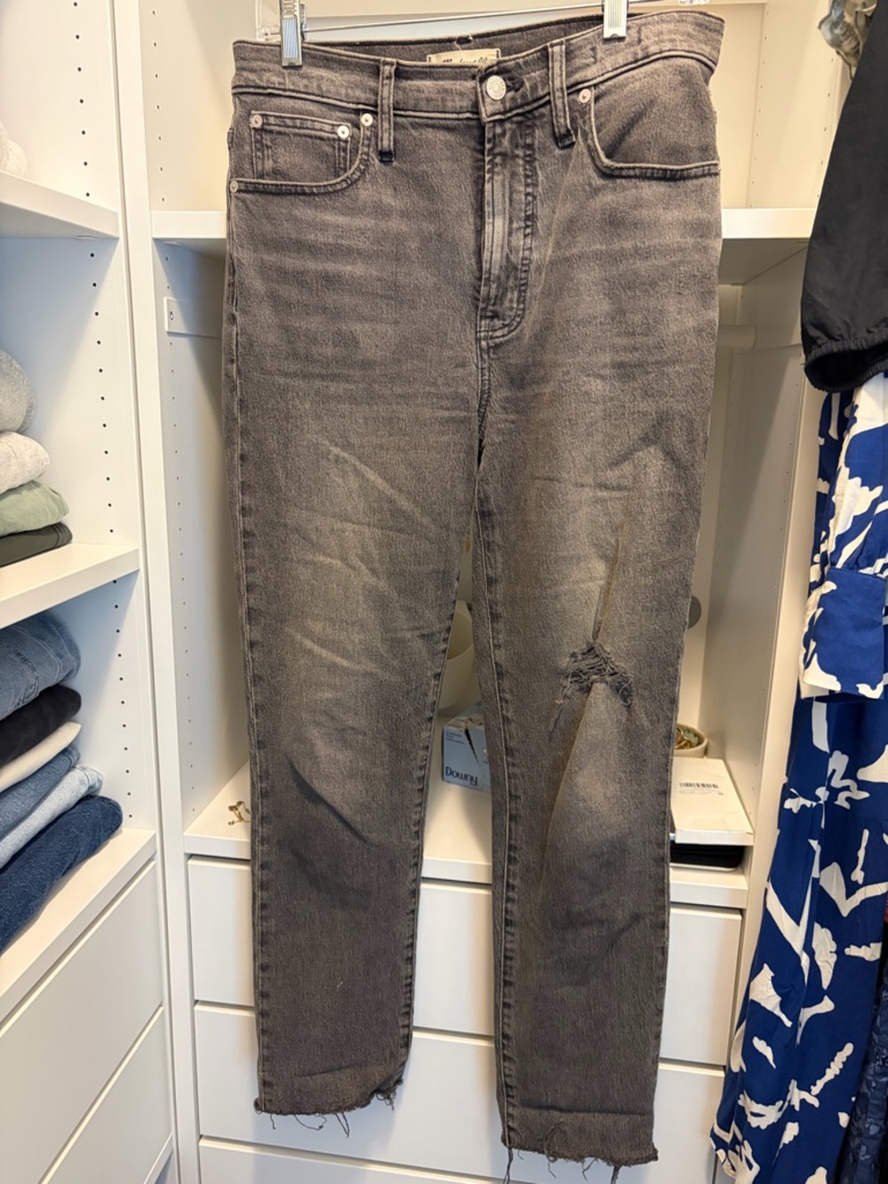 Madewell Men's Gray Straight Jeans with Knee Distress